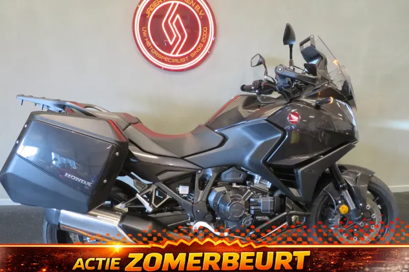 Honda NT 1100 DCT BLACK-EDITION KOFFERS (2023)
