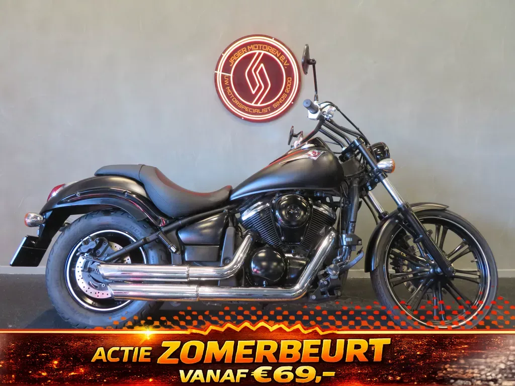 Kawasaki VN 900 VN 900 CUSTOM VANCE&HINES (2010) — foto 1
