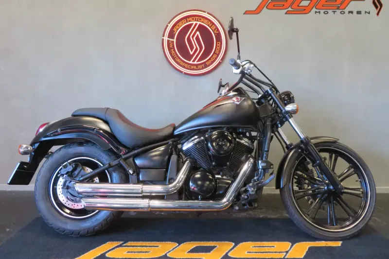 Kawasaki VN 900 Custom (2010)