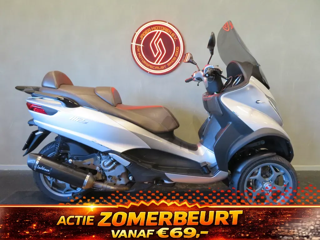 Piaggio MP3 500 LT LEO-VINCE! (2015) — foto 1