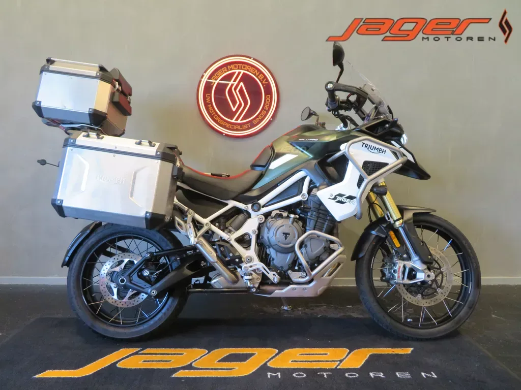Triumph Tiger 1200 Rally Pro (2026) — foto 1