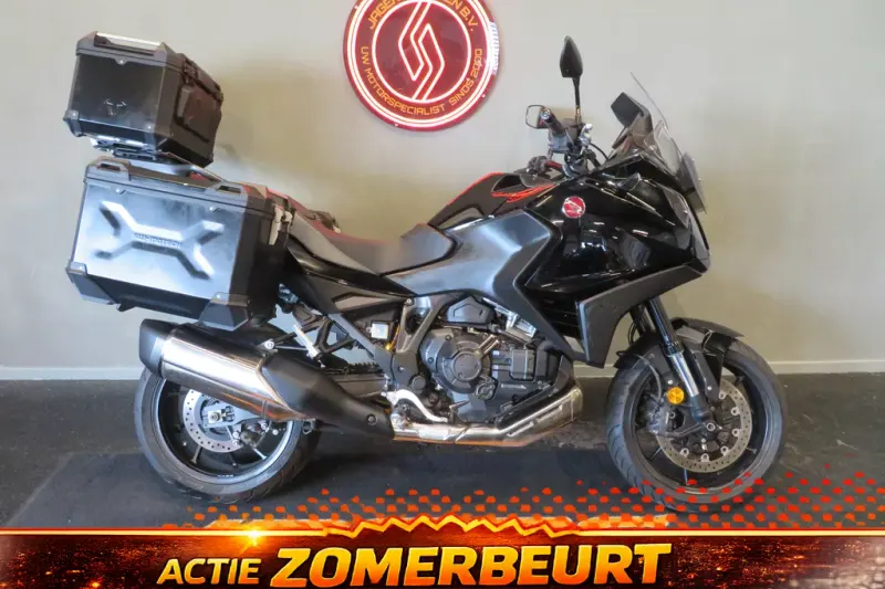 Honda NT 1100 DCT ZEER FRAAI! KOFFERS (2022)