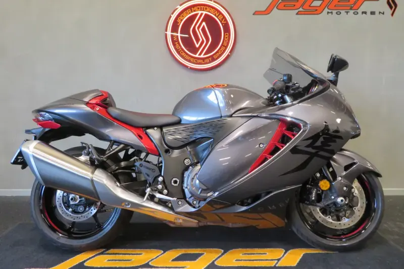 Suzuki Hayabusa GSX1300R (2024)