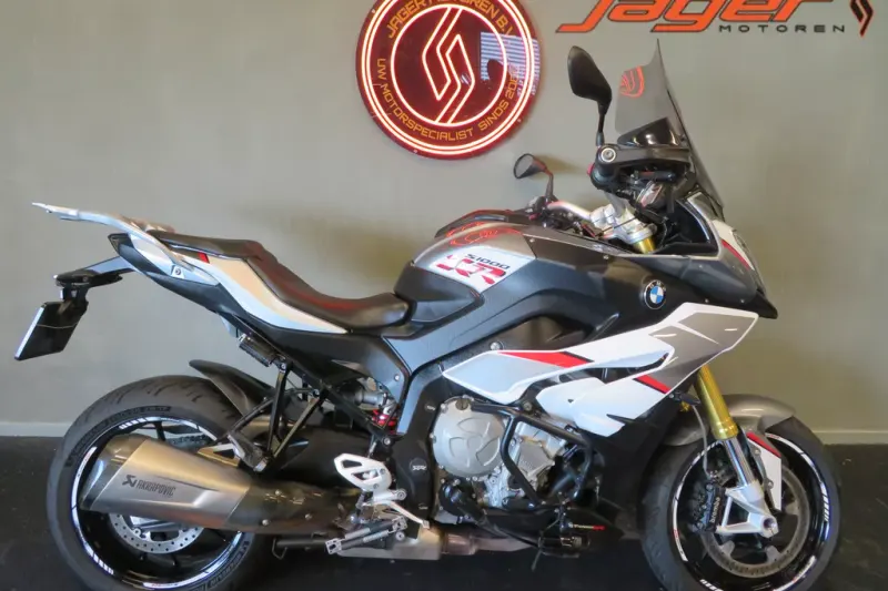 BMW S 1000 XR (2016)