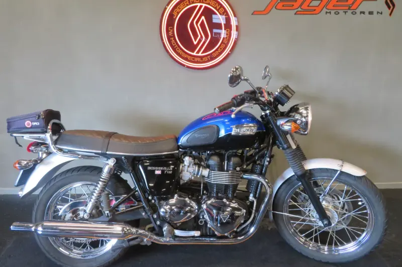 Triumph Bonneville T100 (2014)