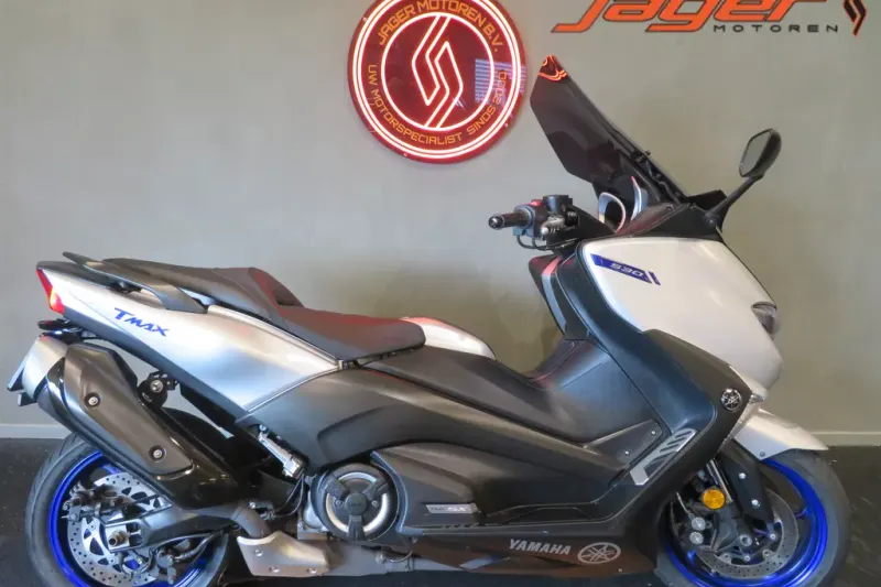 Yamaha T MAX 530 SX (2017)