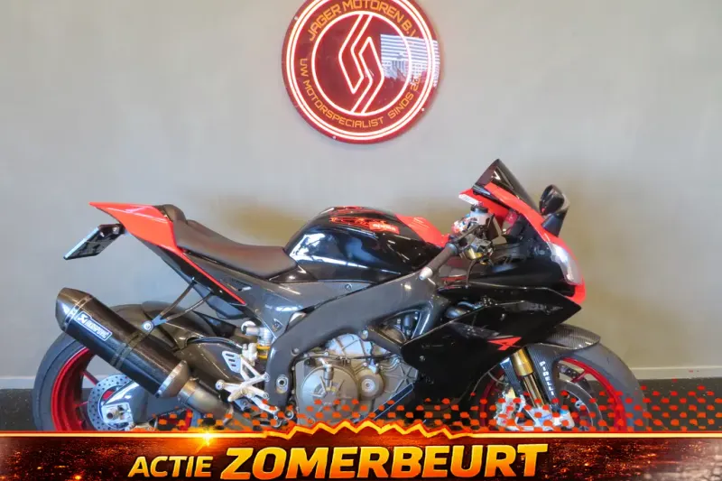 Aprilia RSV4 FACTORY RK SPECIAL HISTORIE! (2010)