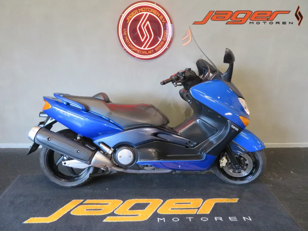 Yamaha XP 500 T MAX (2009) — foto 1