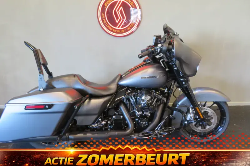 Harley-Davidson Street Glide (2018)