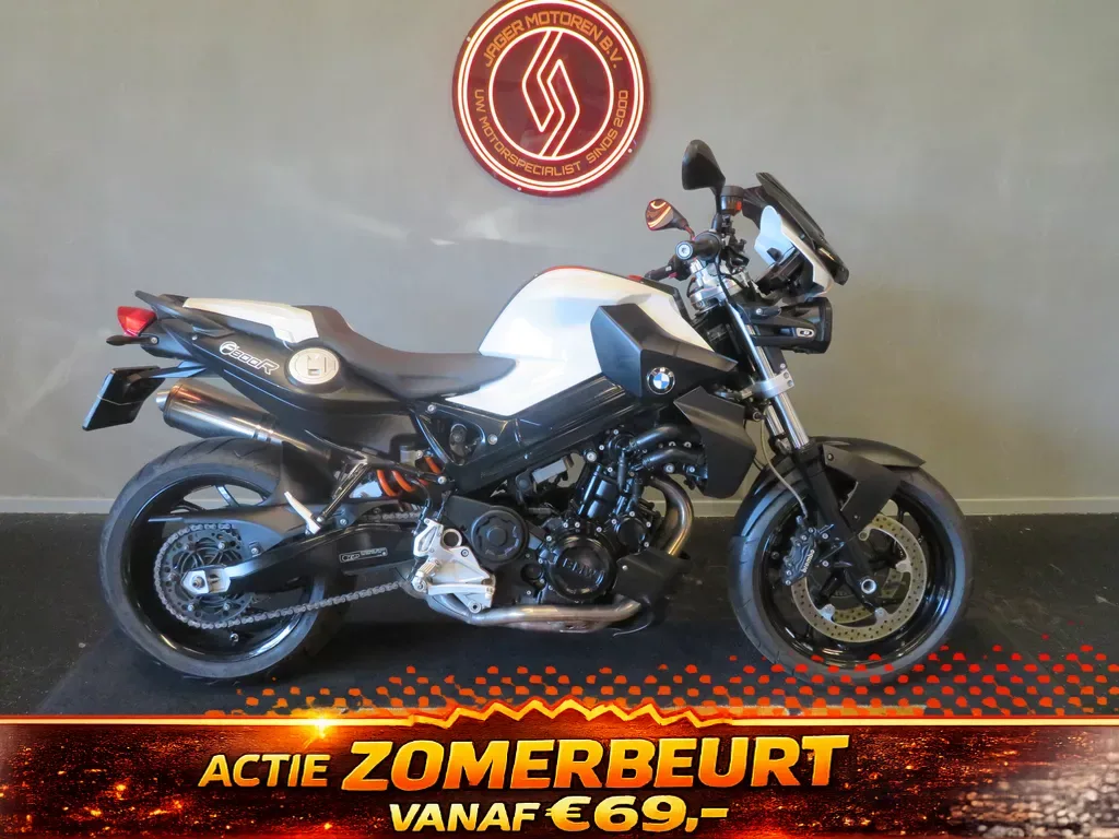 BMW F 800 R (2011) — foto 1