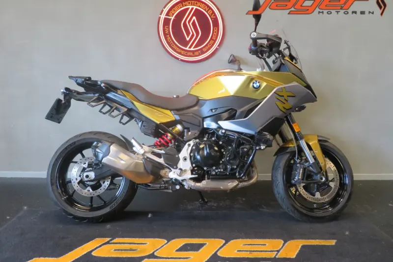 BMW F 900 XR (2022)