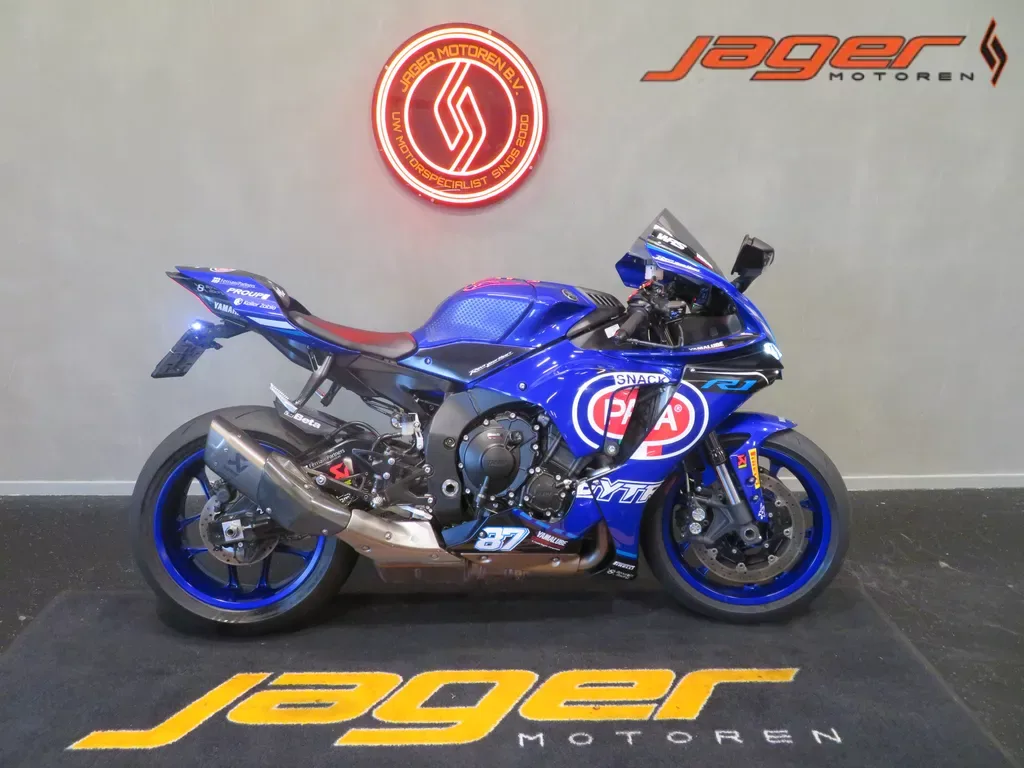 Yamaha YZF-R1 (2025) — foto 1