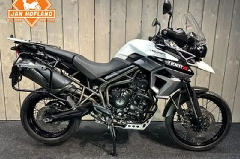 Triumph Tiger 800 XCX (2016)