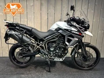 Triumph Tiger 800 XCX (2016) — foto 1