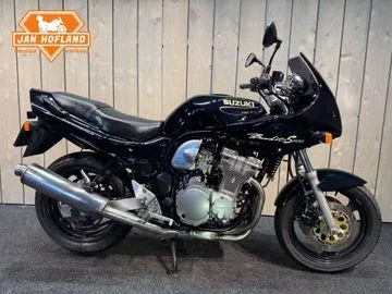 Suzuki GSF 600 S BANDIT (1997) — foto 1