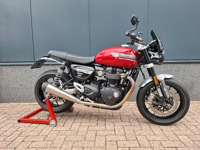Triumph Speed Twin 1200 (2023) — foto 1