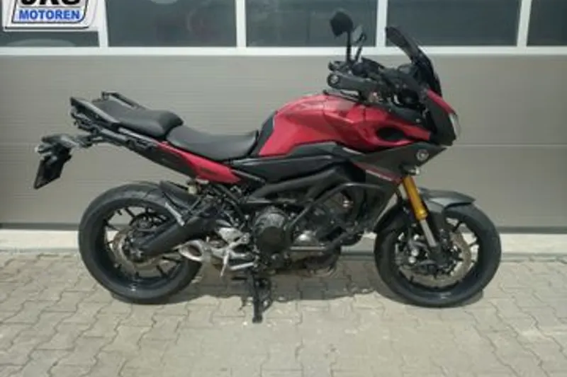 Yamaha MT-09 (2015)