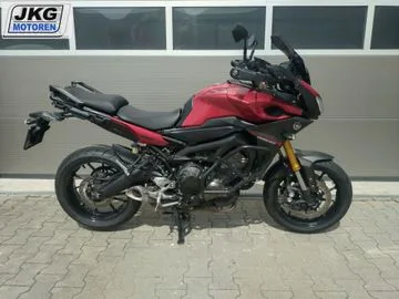 Yamaha MT-09 (2015) — foto 1