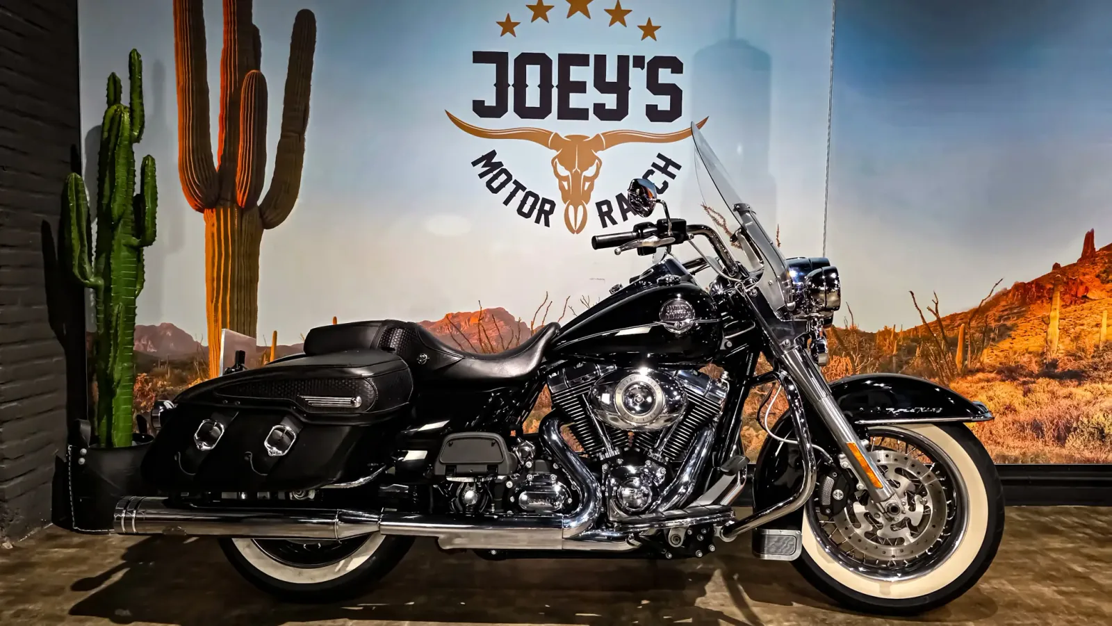 Harley-Davidson Flhrc Road King Classic Touring (2009) — foto 1