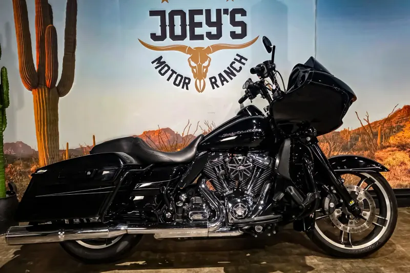 Harley-Davidson FLTRXS (2015)