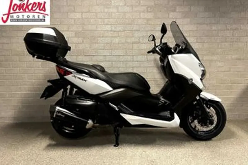 Yamaha X MAX 400 (2015)