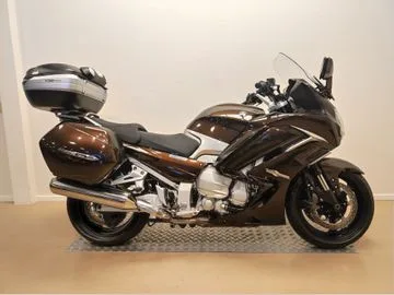 Yamaha FJR 1300 AE (2016) — foto 1