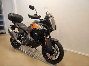 KTM 1290 Super Adventure (2021) — foto 1