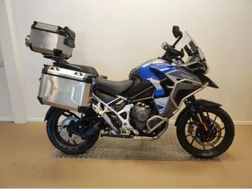 Triumph Tiger 1200GT Explorer (2023) — foto 1