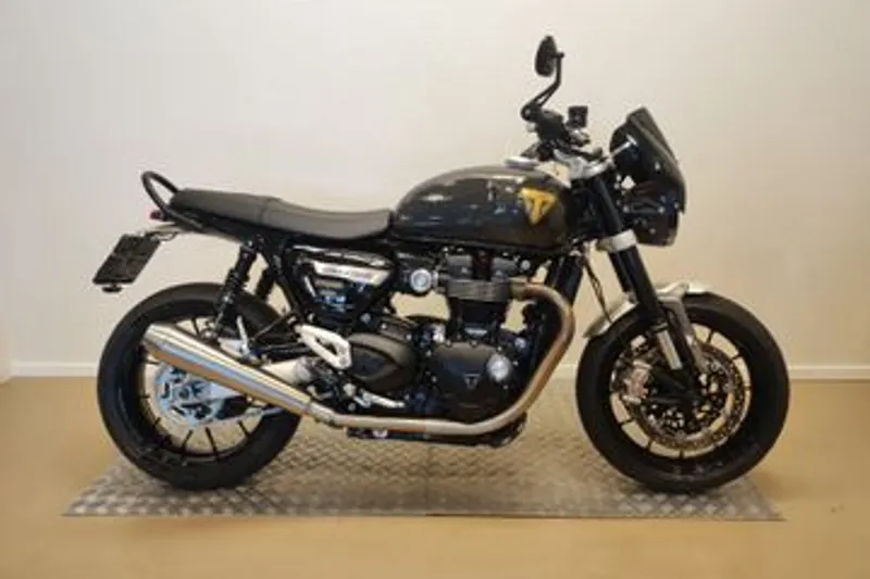 Triumph Speed Twin 1200 (2023)
