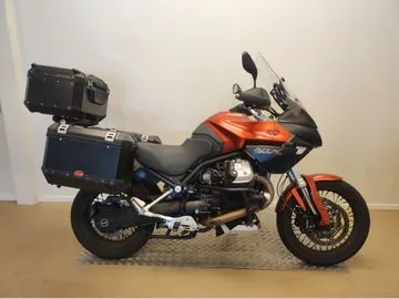 Moto Guzzi Stelvio 1200 8V (2015) — foto 1