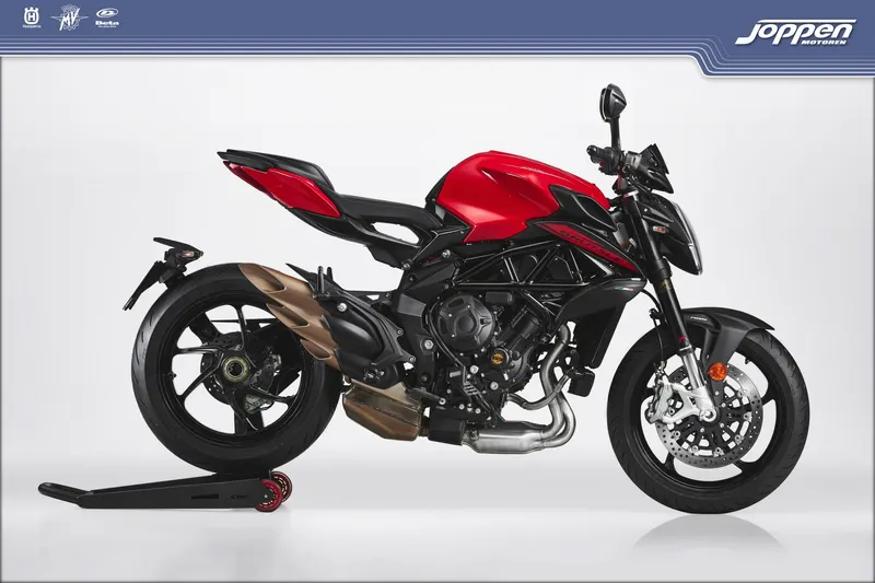MV Agusta Brutale 800 Rosso (2022)