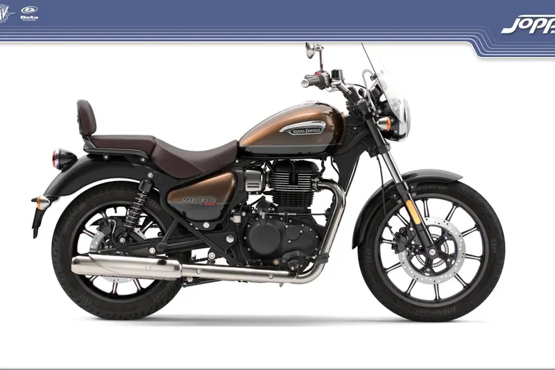 Royal Enfield Meteor Supernova (2024)