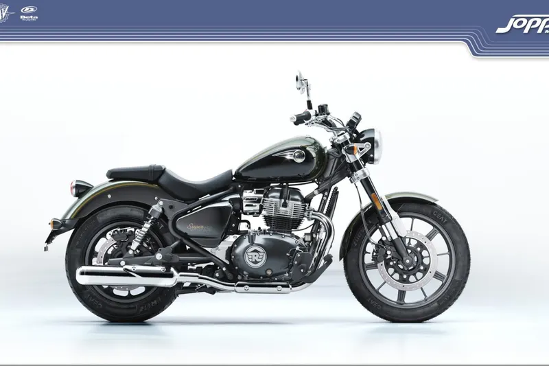 Royal Enfield Super Meteor 650 (2024)