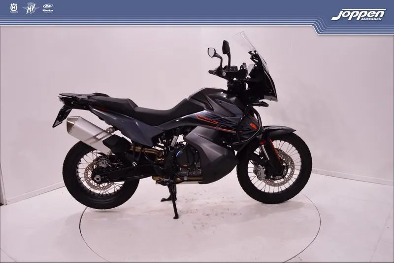 KTM 890 Adventure (2021)