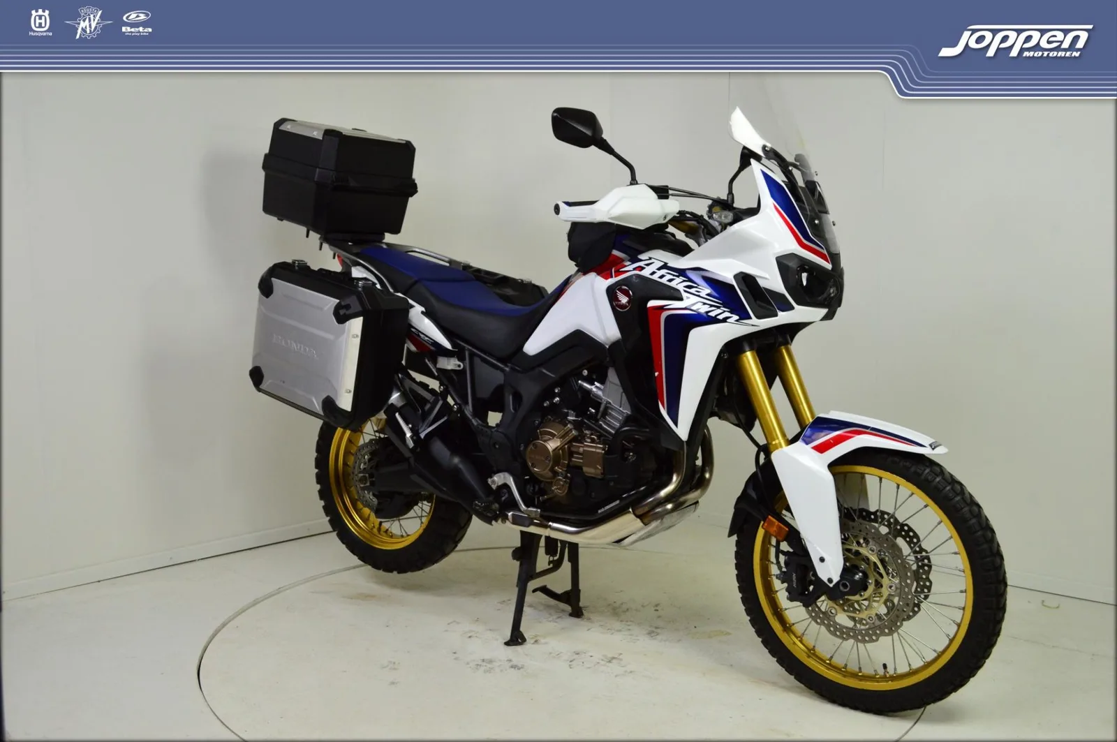 Honda CRF1000 Africa Twin (0) — foto 1