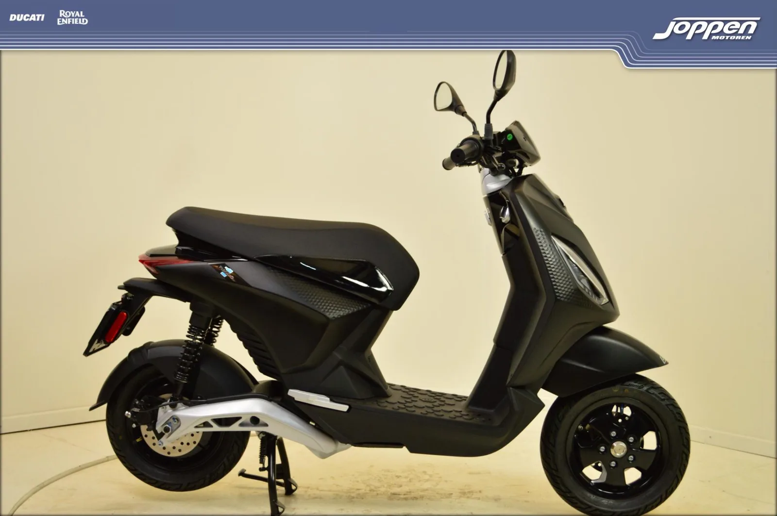 Piaggio 1Plus45kmh (0) — foto 1