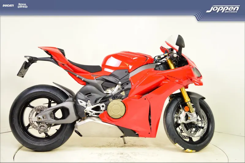 Ducati Panigale V4S (2025)