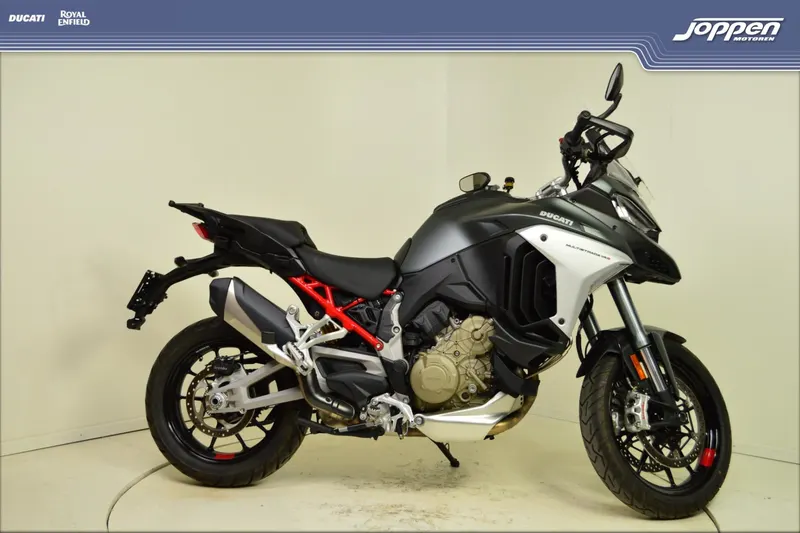 Ducati Multistrada V4S (2024)