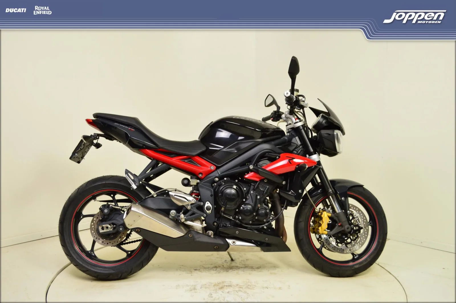 Triumph Street Triple675R (2013) — foto 1