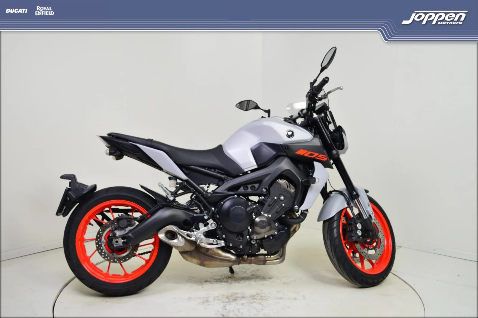 Yamaha MT-09 (2019) — foto 1