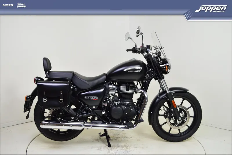 Royal Enfield Meteor 350 (2023)