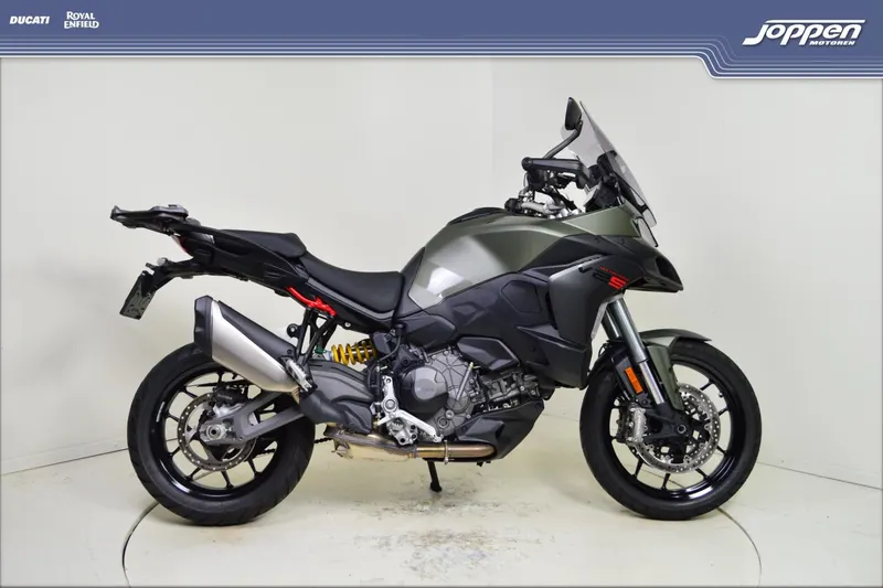 Ducati Multistrada V2 S (2025)
