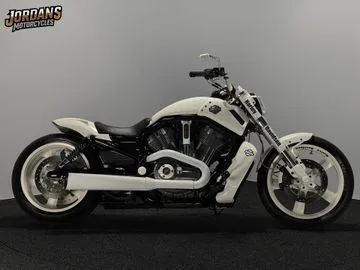 Harley-Davidson V-Rod Muscle (2010) — foto 1
