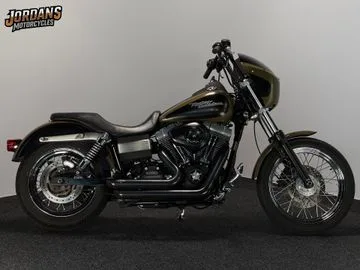 Harley-Davidson Street Bob (2008) — foto 1