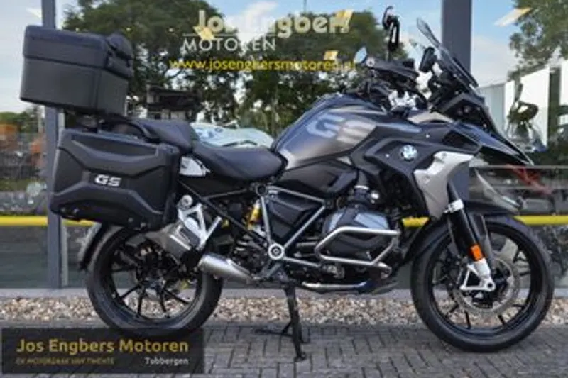 BMW R 1250 GS TRIPLE BLACK (2021)