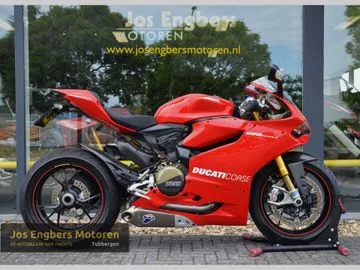 Ducati Panigale 1199 S (2013) — foto 1
