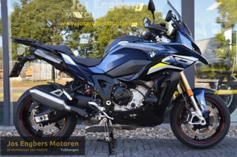 BMW S 1000 XR (2024)