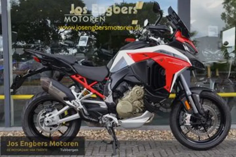 Ducati Multistrada V4S (2021)