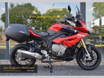 BMW S 1000 XR (2016) — foto 1
