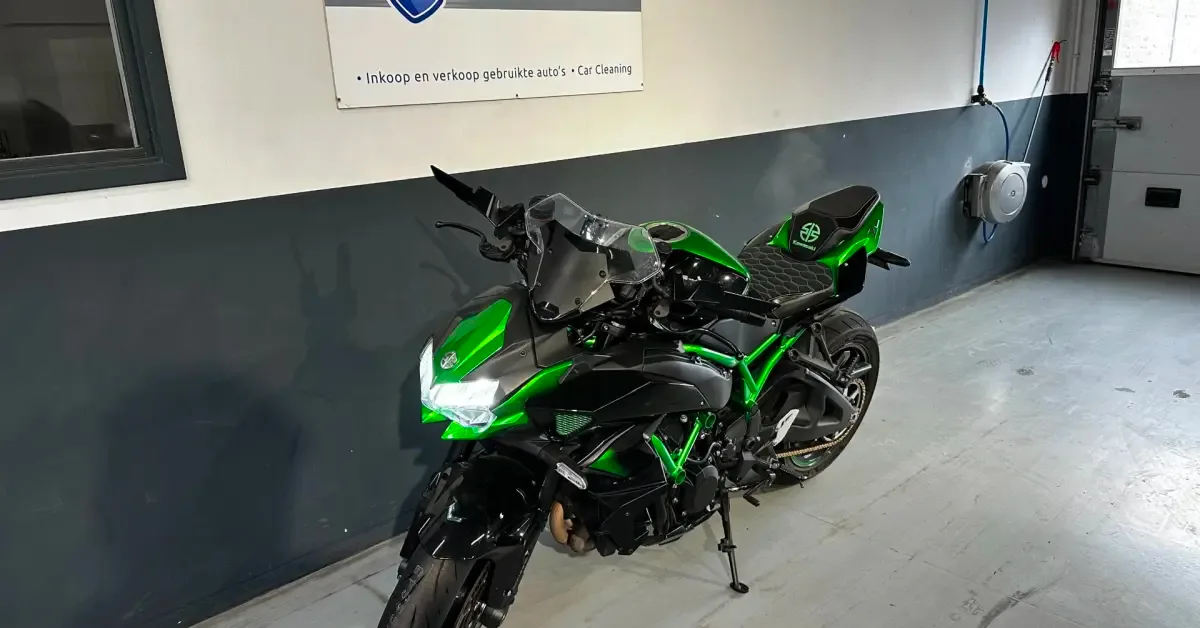 Kawasaki Z H2 (2022) — foto 1